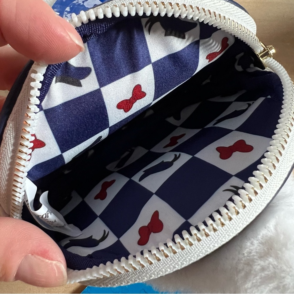 Her Universe Donald Duck Coin Purse - White and Yellow - Picture 5 of 5
